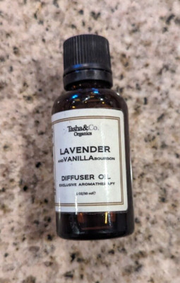 Tasha & Co Lavender and Vanilla Bourbon Diffuser Oil   essential oil blend 1 oz