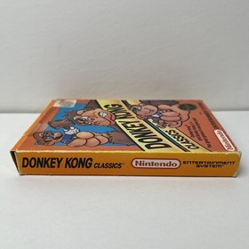 Donkey Kong Classics (Nintendo NES, 1988) w/ Box - Authentic - TESTED !
