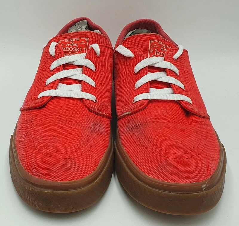 Nike sb zoom janoski deals trainers