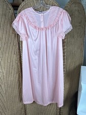 vintage Nancy King nightgown large Pink