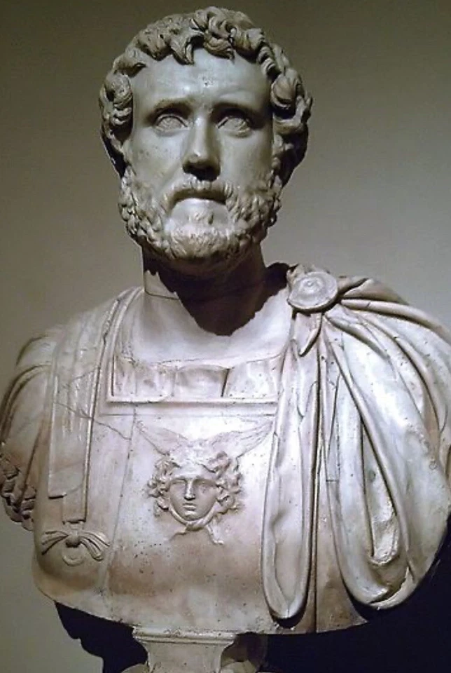 Genuine Ancient Roman Coin Emperor Antoninus Pius 138-161AD As Nice Details - Image 4 of 4