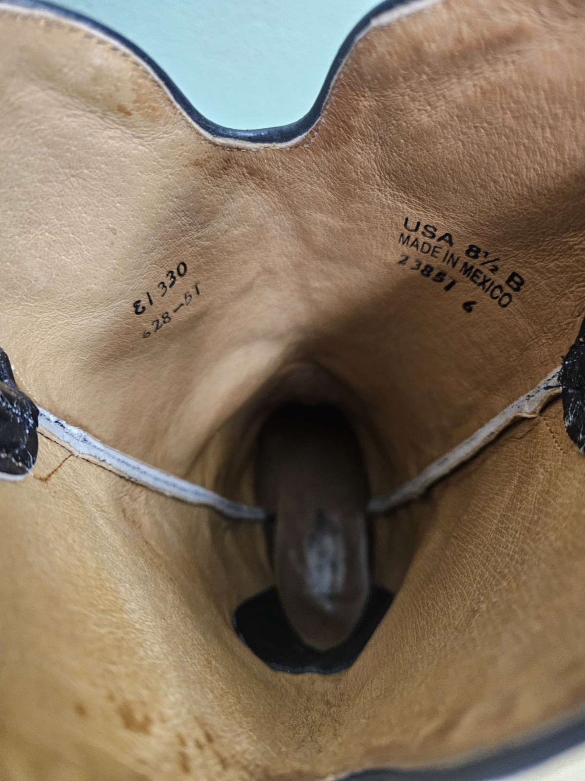 Johnny Ringo Brown Pink Purple Python Print Snip … - image 9