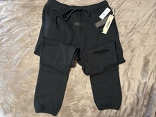 NEW Fear of God Essentials Cuffed Black Sweatpants Size Medium 100 Authentic  