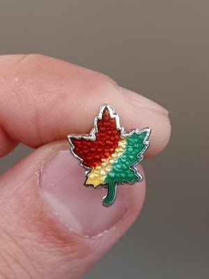 Vtg BM Co 925 Sterling Silver Enamel Leaf Pin