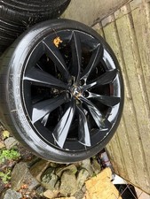 22 Tesla Model S & x Onyx Black Turbine Alloy Wheels.