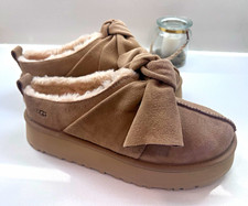 UGG Scuffette II Bow Women s Beige Suede Shearling Lined Slippers US 8