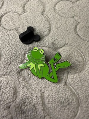 Disney Pin - Hidden Mickey Wave B 2025 green Kermit Muppets WDW Disneyworld USA