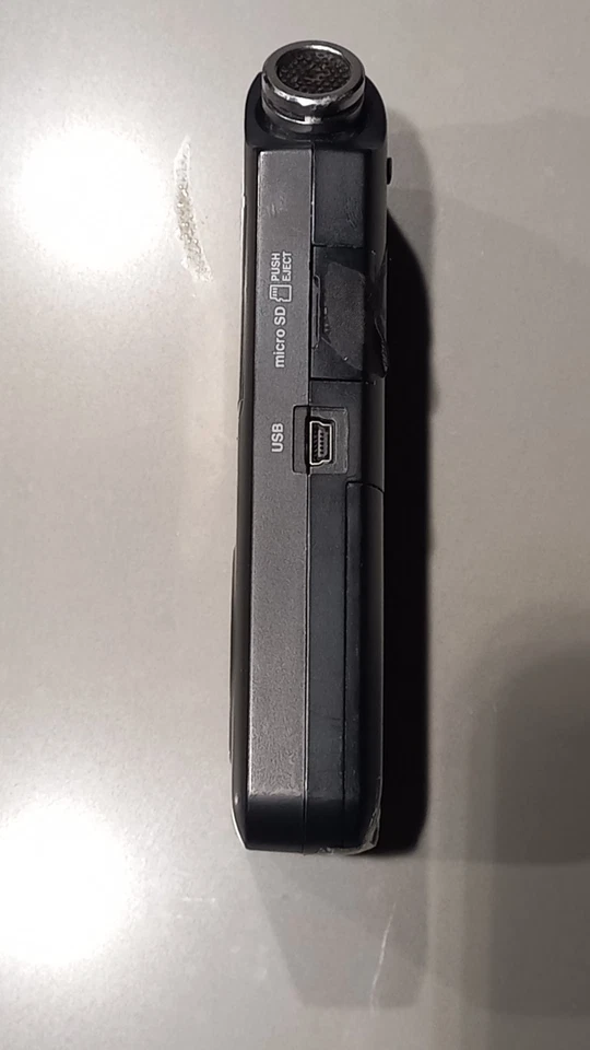 Tascam Dr-05 Registratore Audio Portatile - 2GB - Immagine 3 di 4