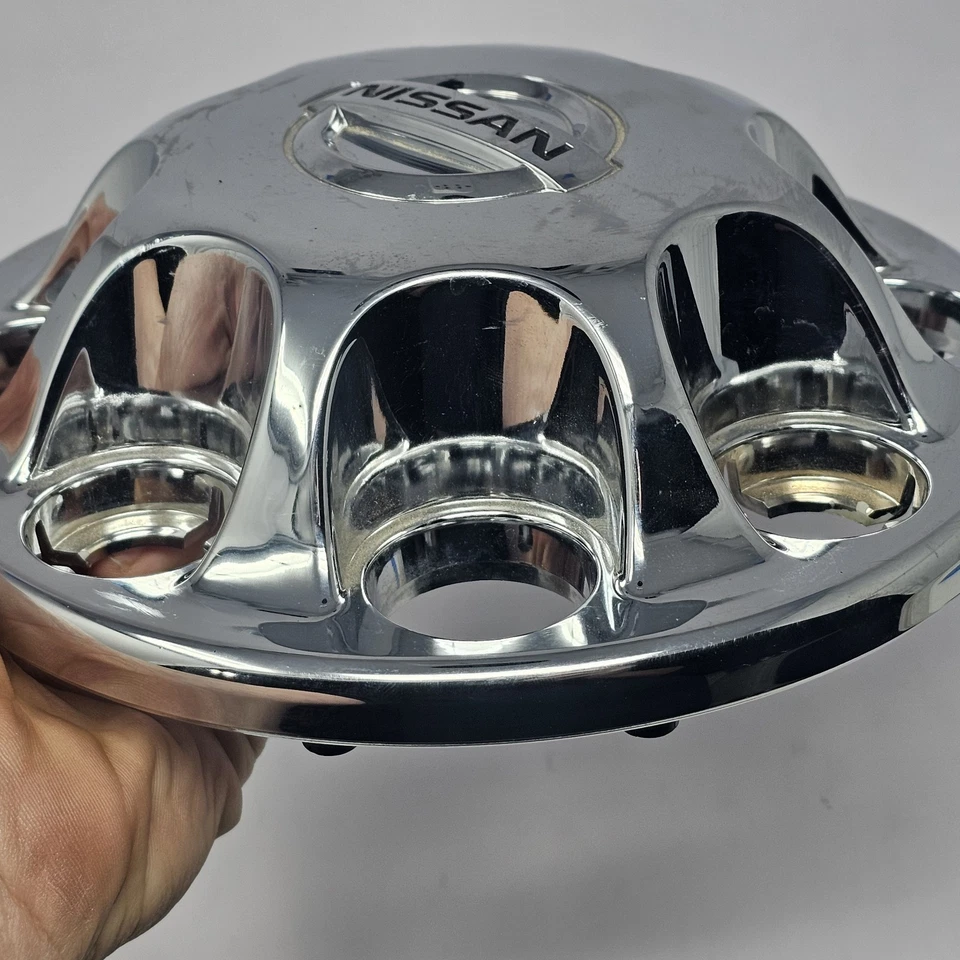 尼桑 NV1500 NV2500 NV3500 17 英寸车轮 CHROME 中心轮毂盖 — 第 2/4 张图片
