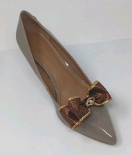 2pcs Brown Color Bow Shoe Clips with Charm, Shoe Accessory, 2pcs