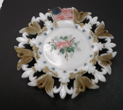 Westmoreland Milk Glass American Patriotic Plate-Flag, Eagles-Fleur de Lis 1903