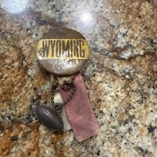 Vintage Wyoming Cowboy Football Ribbon Button Pin Badge