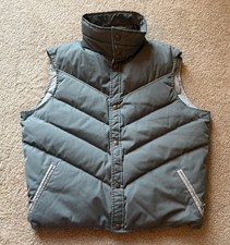 Vintage Woolrich Vest Mens Large Green Down Puffer Made USA Hiking Outdoor Trail