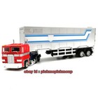 Foto 10 di 12