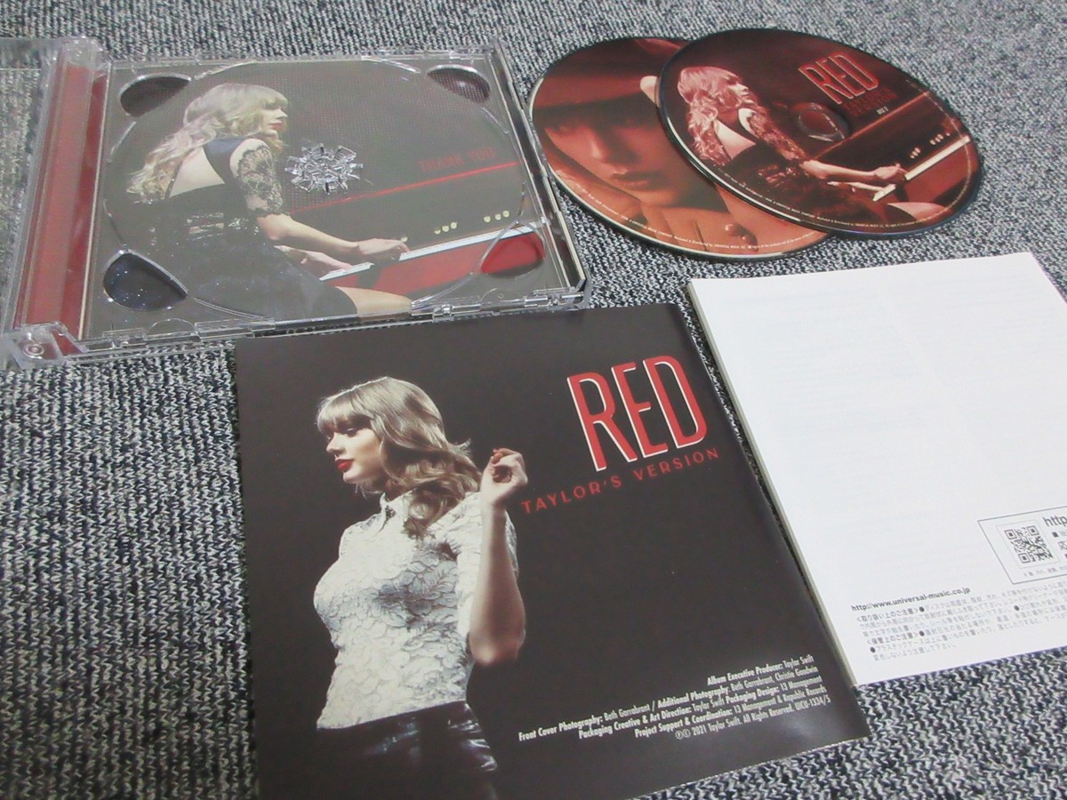 Taylor RED (Taylor's Version) サイン入り Lot - Taylor Swift Signed 