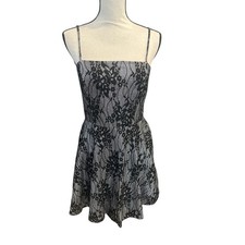 Women’s LuLus Fit & Flare Formal Dress. Size Large