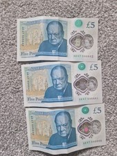 AK47 genuine £5 bank notes 3 Consecutive Numbers.