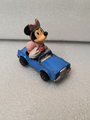 Matchbox Disney Series #4 Minnie Mouse Car 1979 Lesney Hong Kong - Picture 3 of 3