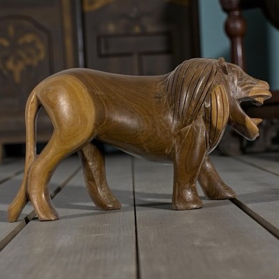 Vintage Hand Carved African Lion Wood Sculpture 8  Folk Art