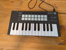 Novation Launchkey Mini MK3 | MIDI Controller...