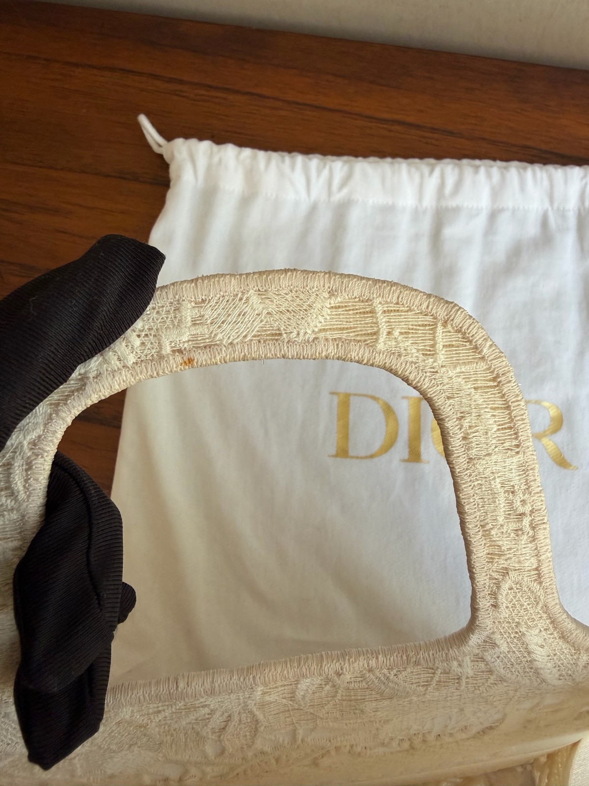 Dior Pre-Owned Authentic Luxury Handbag Off White Free Tracked Shipping — image 12