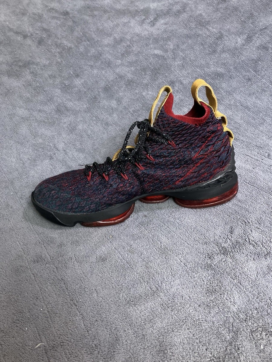 Nike LeBron 15 XV New Heights Men's Size 9.5 Black Red Shoes