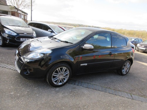 2012 Renault Clio 1.2 16V Dynamique TomTom 3dr Cambelt Recent HATCHBACK Petrol M - Picture 3 of 23