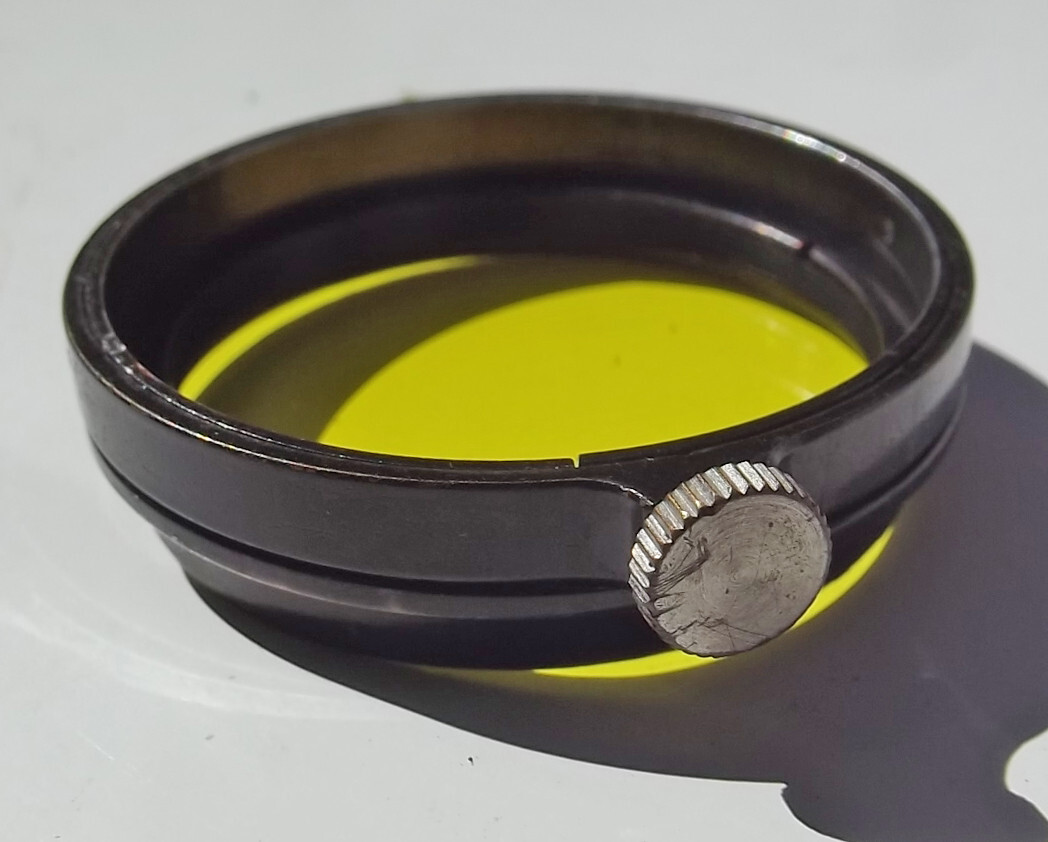 Ernst Leitz Wetzlar Germany FIGAM #2 Med-Yellow Filter Leica Ernst Leitz Wetzlar Germany FIGAM #2 Med-Yellow Filter Leica