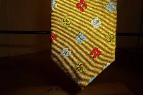 ROBERT TALBOTT Silk Men's Tie Gold w/ flip flops 60x3.25 NWT Made in USA - Picture 13 of 13