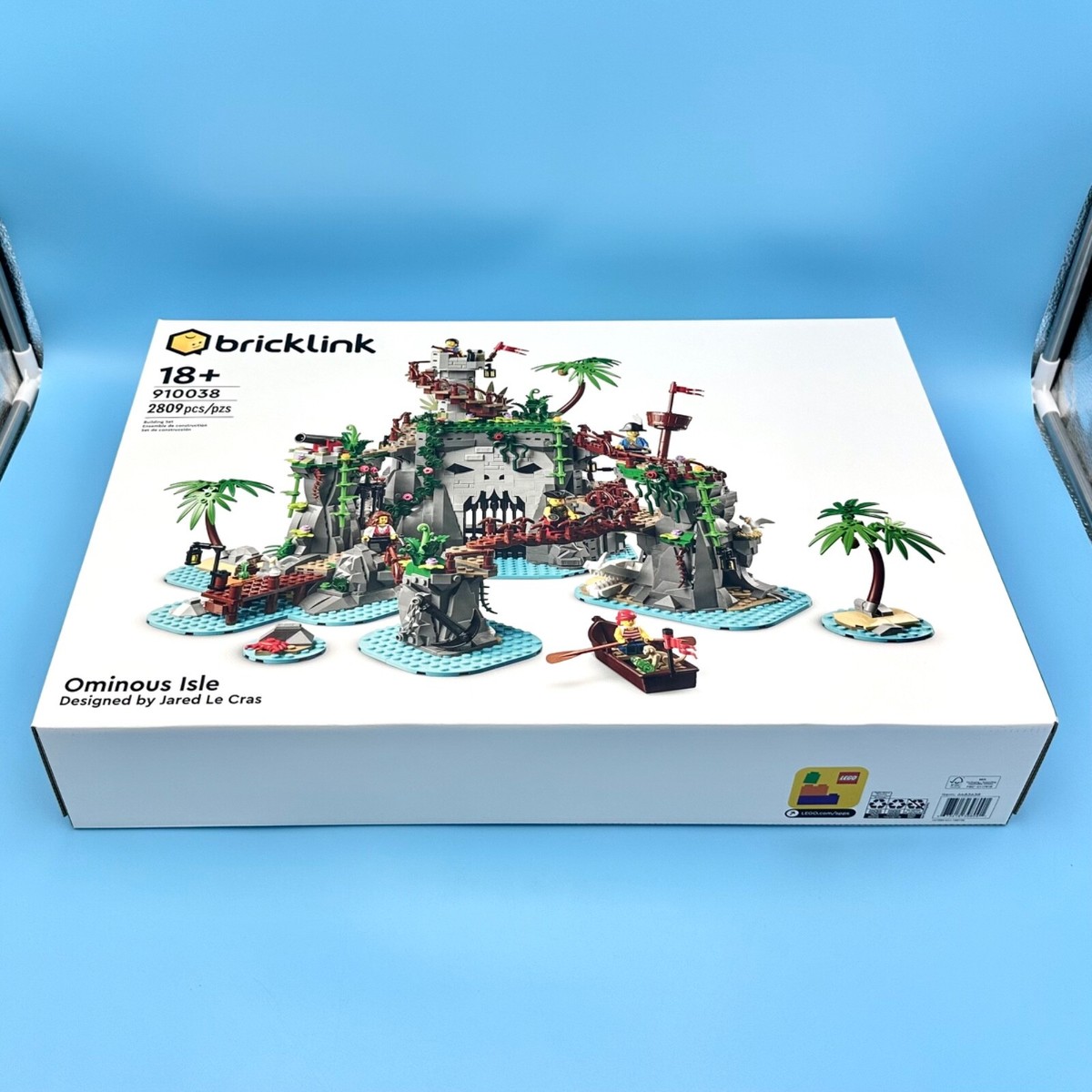 LEGO Bricklink Designer Program Ominous Isle 910038 Pirate Island