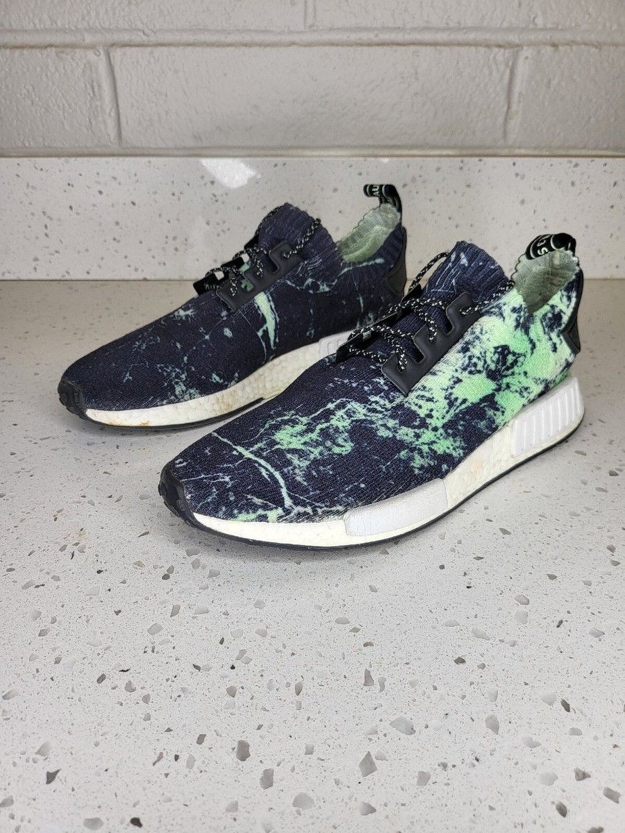 adidas gazelle silver green womens Men's adidas NMD_R1 Shoes - White