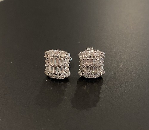 Orecchini a perno in argento sterling 925 placcato platino AAA zirconi intarsiati uomo donna - Foto 5 di 6