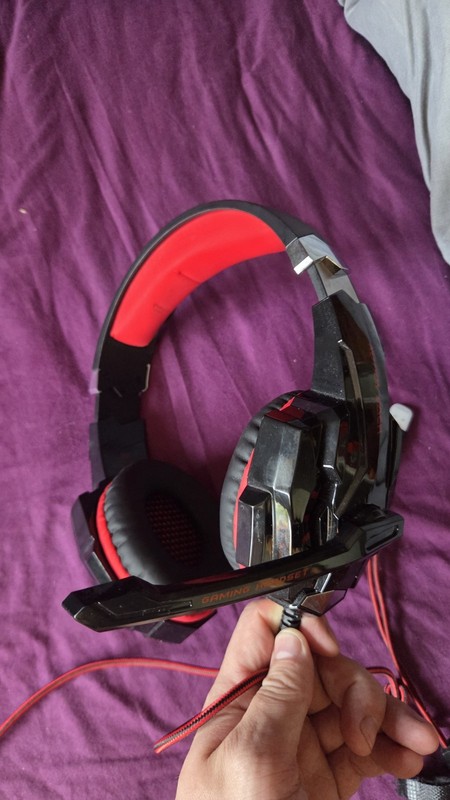 Kotion Each G9000 Gaming Headset (Red & Black) - Excellent Condition