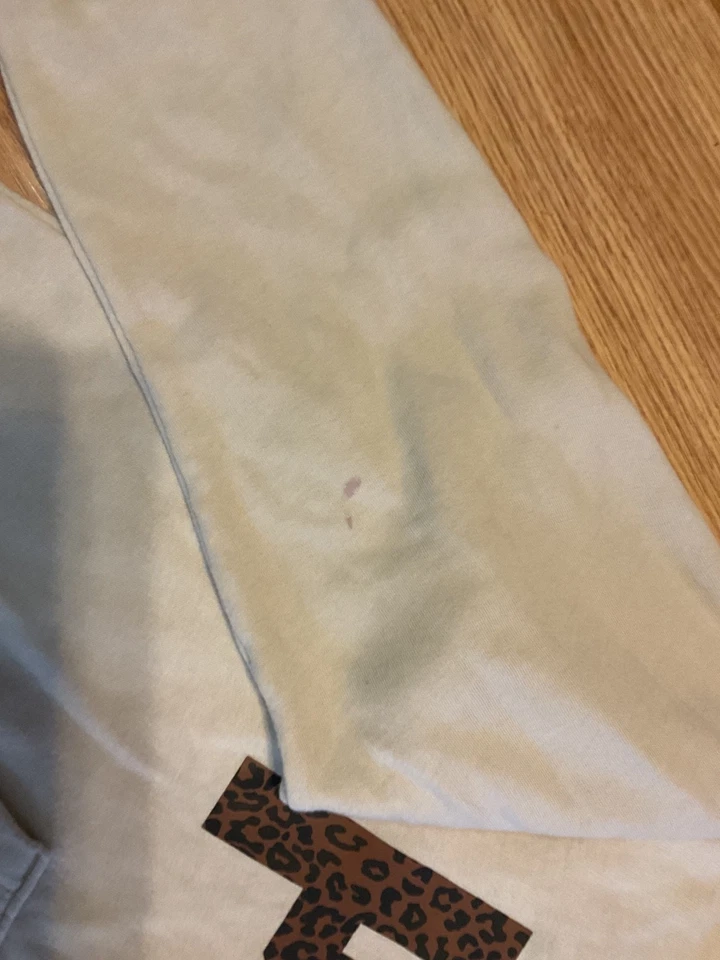 Victoria Secret Sudadera Recortada 'OVERSIZE' Estampado Leopardo Logo Crema M (50" Pecho 2 Foto 2 de 4