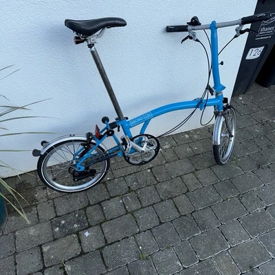 Brompton M6L Folding Bike Barely Used.