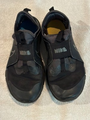 Nike Flex Advance Kids Shoes Black Kids Size 5US Mesh & Rubber