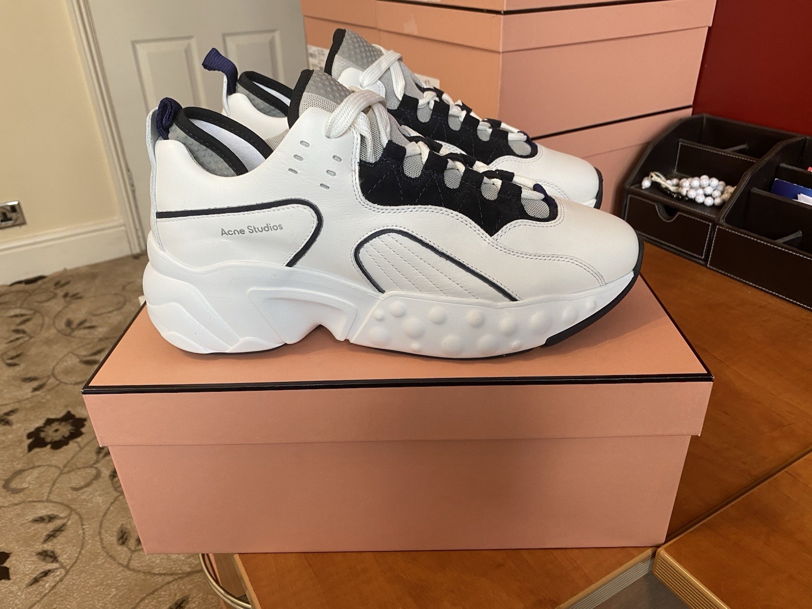 Acne Studios Rockaway Leather Sneaker White Size UK9 EU43 Brand New Price £520