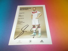 Shkodran Mustafi DFB Weltmeister signiert Autogramm auf Autogrammkarte