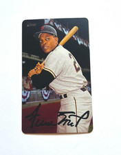 2019 Topps Heritage Super Baseball Willie Mays Box Topper # 23 Giants