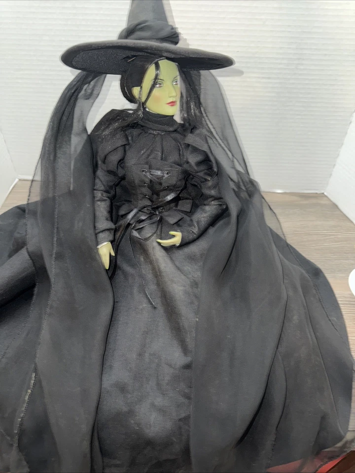 Wicked Toner Doll Company 2005 Foto 2 de 4