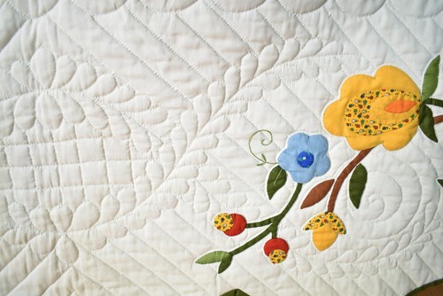 WELL QUILTED, Colorful Vintage Tree of Life Applique Antique Quilt! - Picture 7 of 11