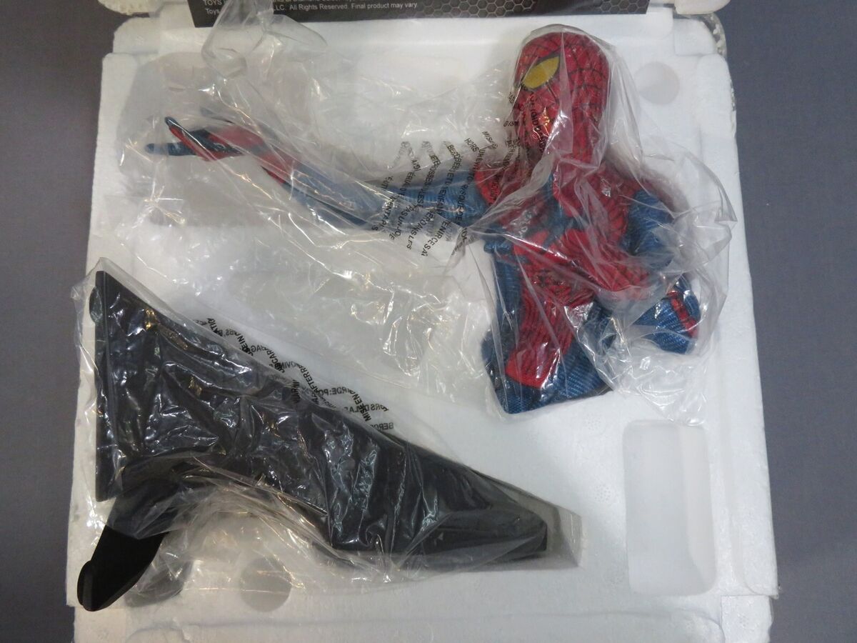 AMAZING SPIDER-MAN Movie Bust #74/600 SDCC Diamond Select AMAZING SPIDER-MAN Movie Bust #74/600 SDCC Diamond Select