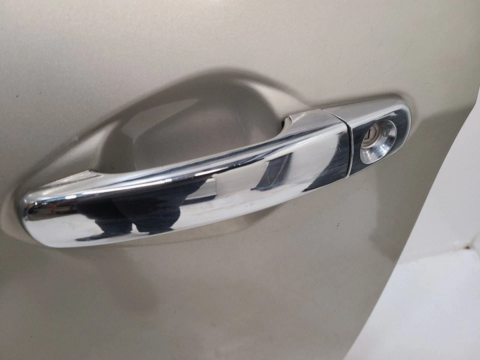 2012-2017 CHEVROLET EQUINOX Driver Left Front LH Door Silver 23376625    Foto 3 de 4