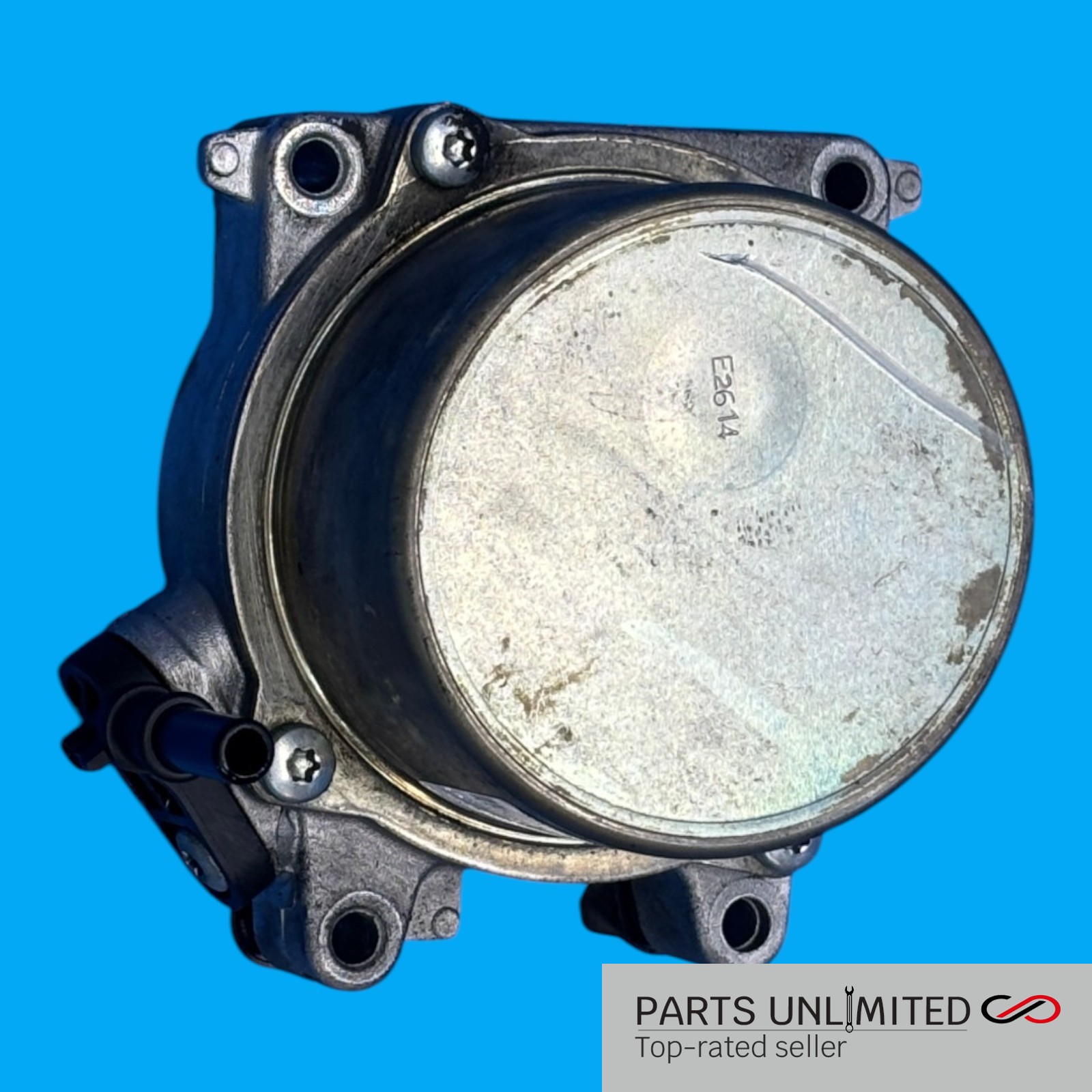 14-20 Maserati Ghibli M157 OEM Engine motor Vacuum pump P/N 291642