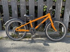Frog 52 20” hybrid kids bike in orange. 8 speed. Good condition