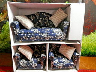 12th. SCALE DOLL HOUSE ITEMS. THREE PIECE SUITE PLUS FOUR SCATTER CUSHIONS