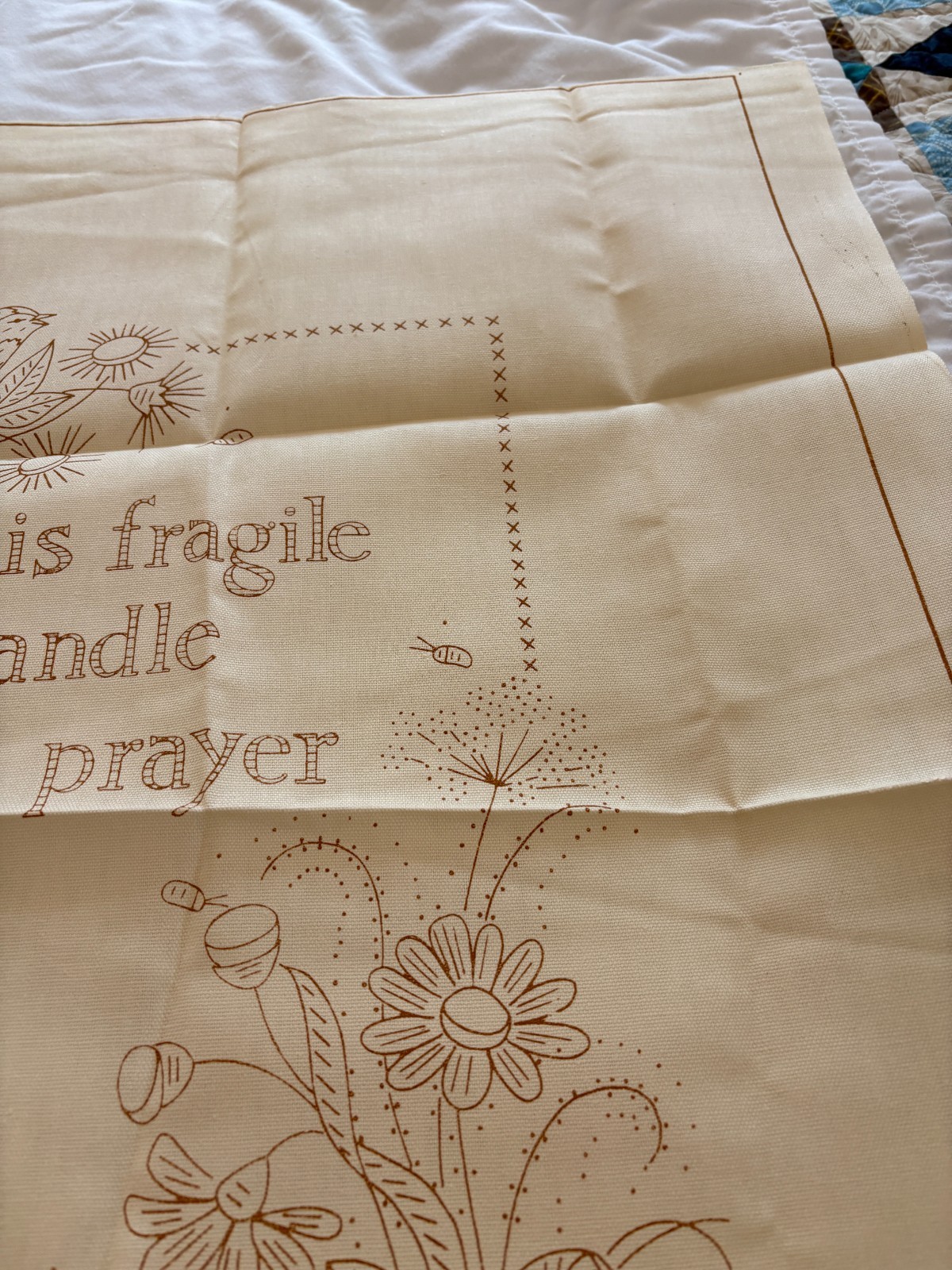 VTG Creative Circle Life is Fragile Handle w/ Prayer Crewel Embroidery Kit 1004