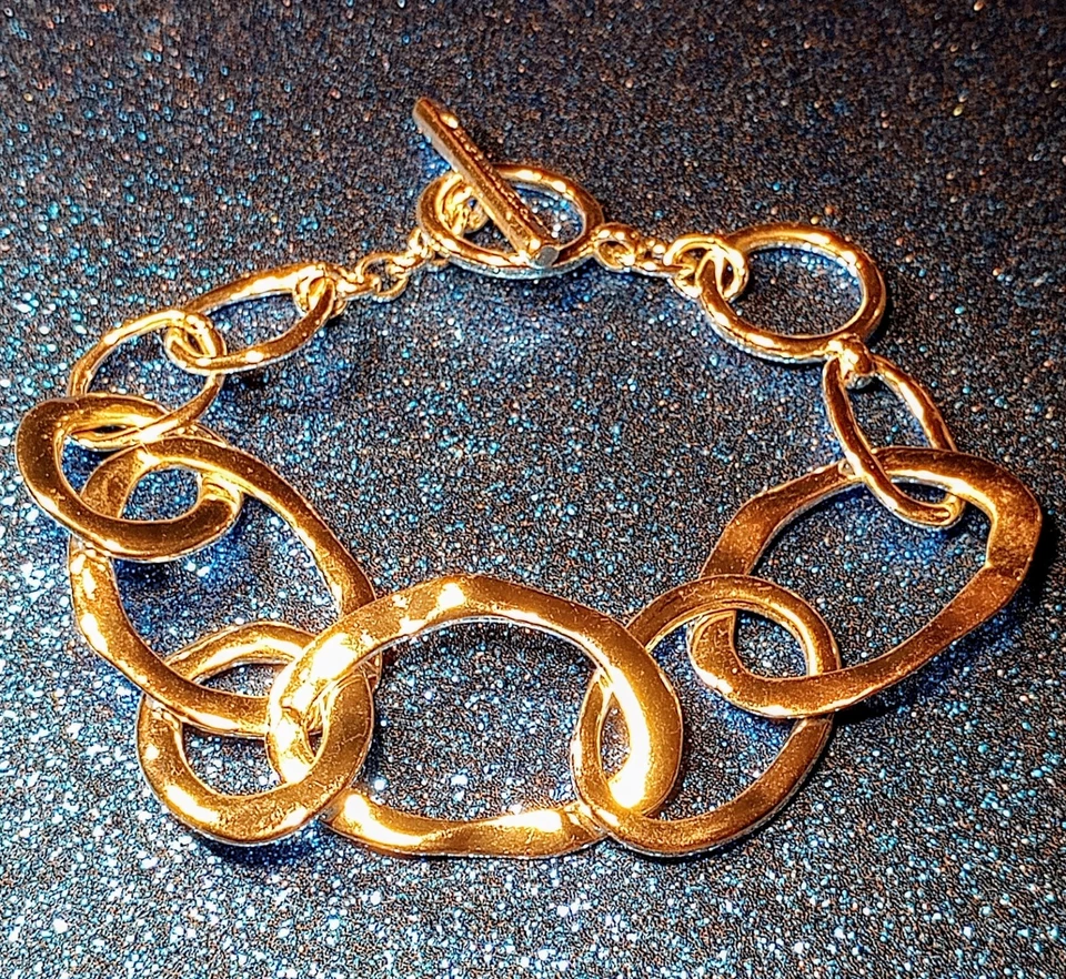 Pulsera CHLOE & ISABEL Brillante Orgánica Martillada Eslabones Ovalados Tono Plateado Palanca Talla L Foto 2 de 4
