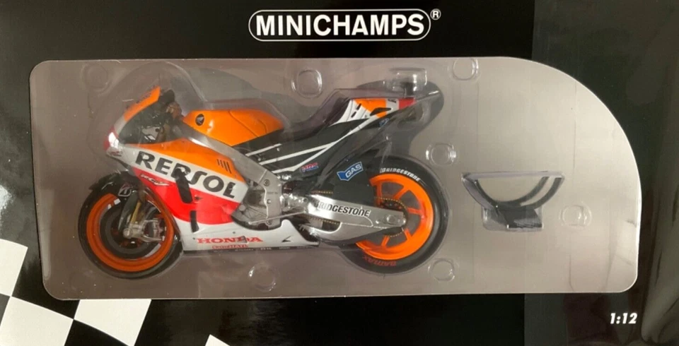 MINICHAMPS 1/12 MARC MARQUEZ N°93 HONDA RC213V REPSOL HONDA TEAM MOTO GP 2014 - Photo 2/4
