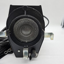 Mole-Richardson Type 2831 MoleQuartz Baby-Baby Solarspot 1000 Watt